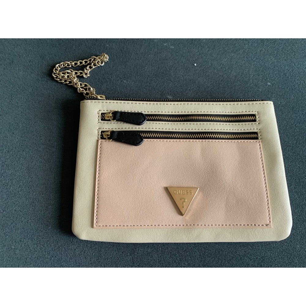Guess wristlet